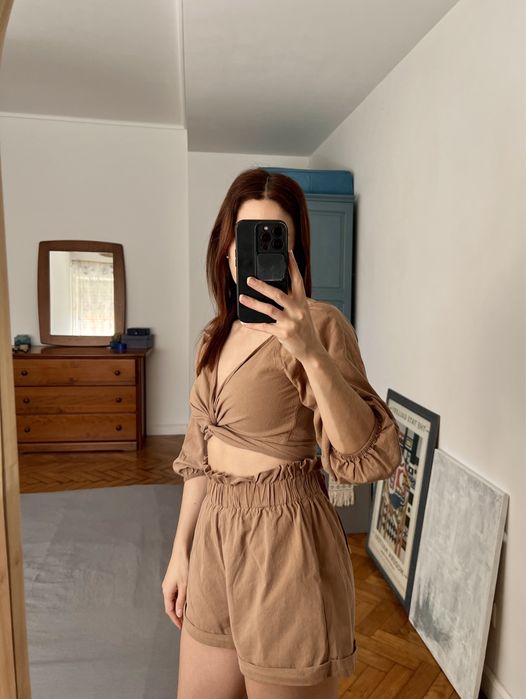 Conjunto calções e top camel