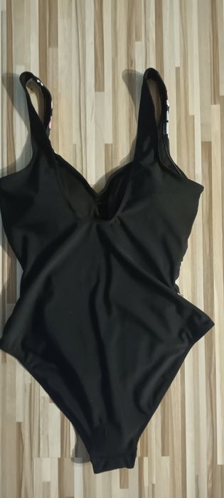 Strój kąpielowy jednoczęściowy M