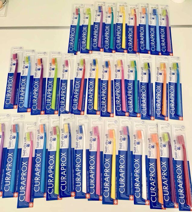 Curaprox щітки, пасти, йоршики