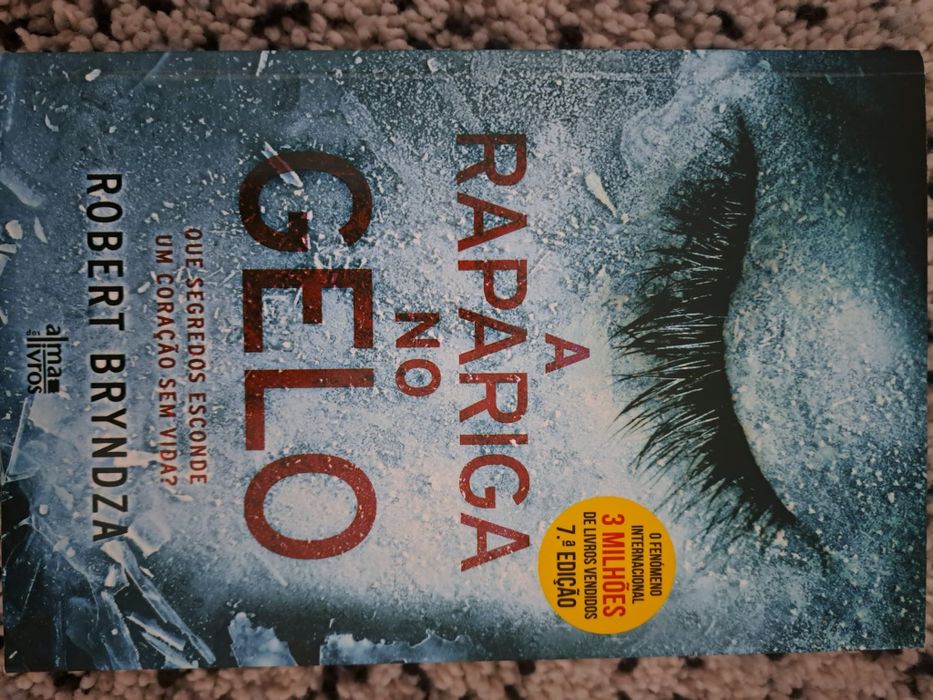 Livro "A Rapariga no Gelo" Robert Bryndza