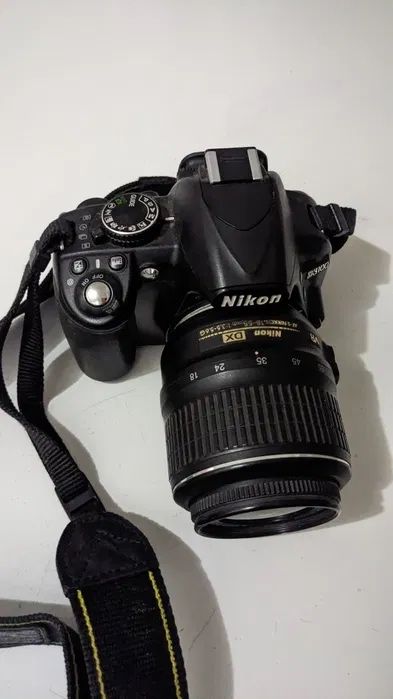 Зеркальный фотоппрат NikonD3100+сумка и карта в подарок