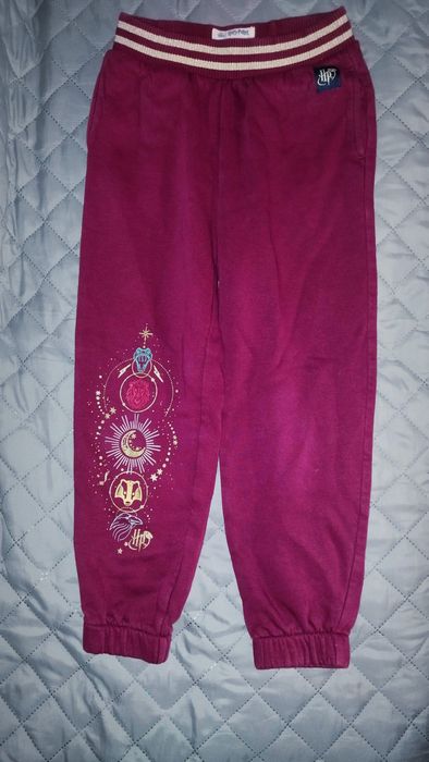 Так елі спортивні штани и спортивних 7-8 р. Гаррі Поттер