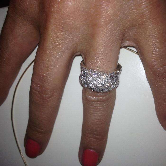 Anel em prata de lei