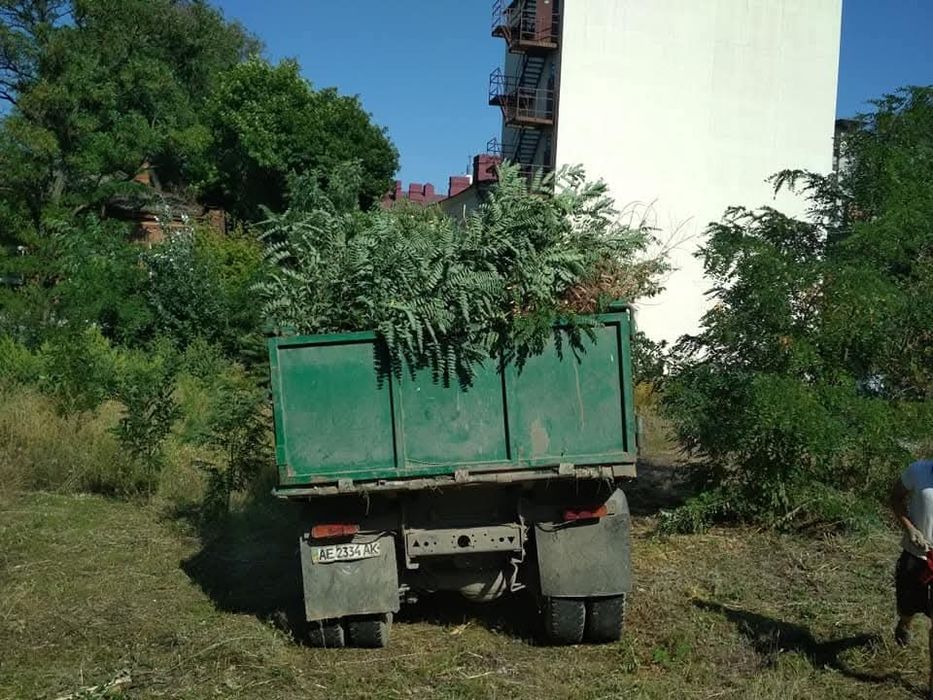 Вивіз сміття зіл, камаз, газель. Є грузчики.