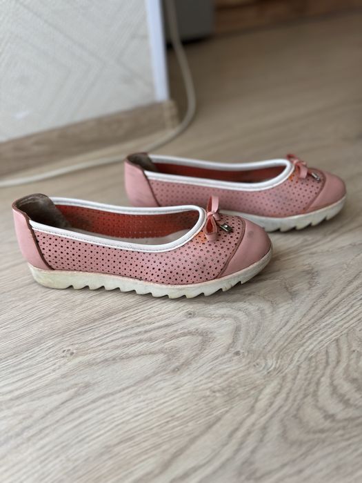 Продам балетки 37 розмір в гарному стані