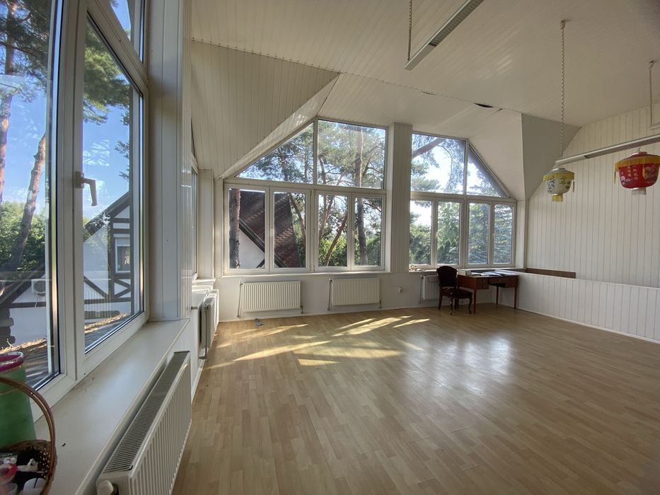 Продам  затишний будинок біля озера, Глеваха 30 км от Києва