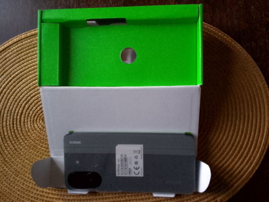 Smartfon infinix Smart 7 HD. Nowy,nieużywany.nieotwierane pudełko.