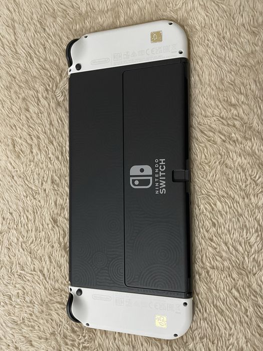 Vendo Nintendo Switch Oled Zelda Edition Desbloqueada