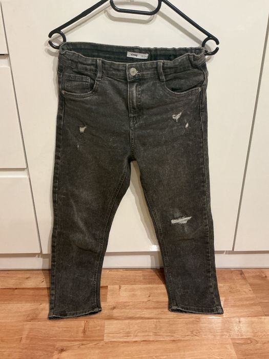 Spodnie jeansowe Sinsay r 140