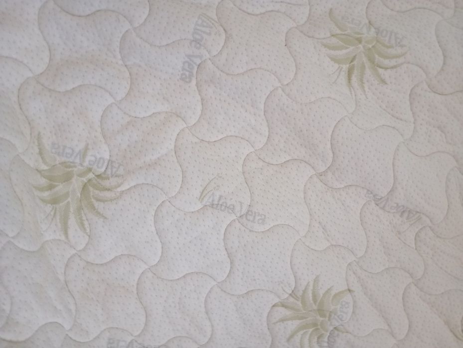 Sobrecolchão Casal Reversível Lã Merino Woolmark & Aloe Vera (Pouco Usado)