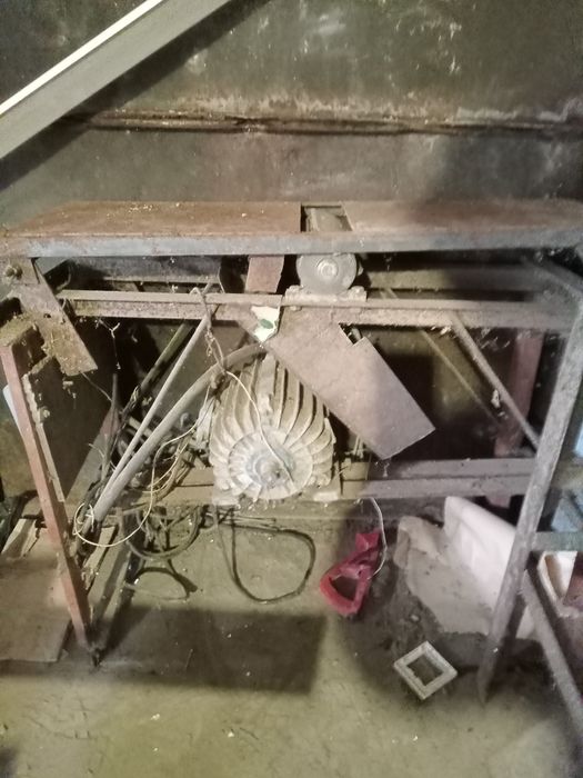 Строгальный станок.