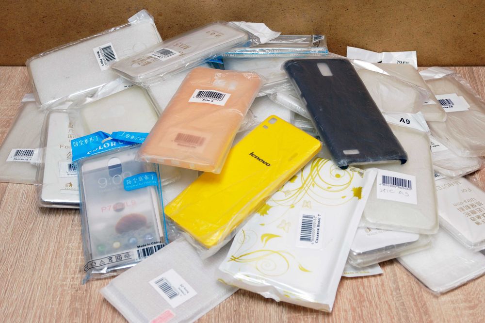Силіконові чохли для смартфонів (застарілих моделей). Чехлы