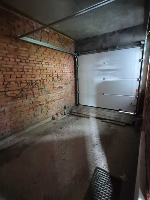 Продам таунхаус Нові Петрівці, вул. Межигірська 185.