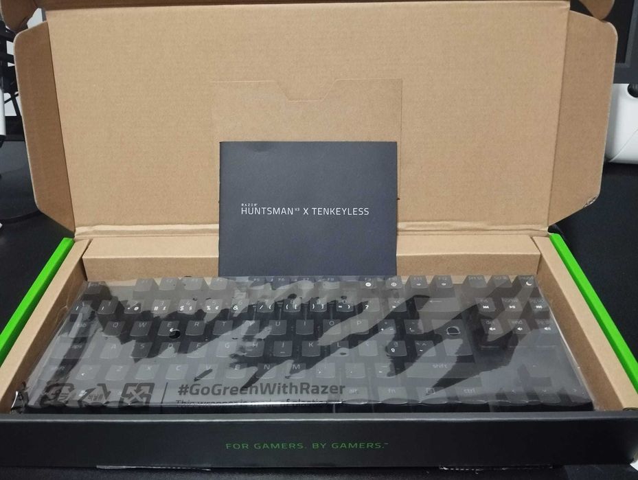 Razer Huntsman V3 X TKL – Teclado Mecânico (Novo)