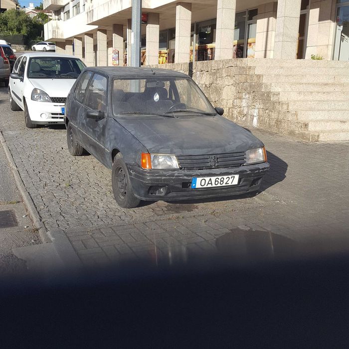 vende-se carro peugeot 205 xt