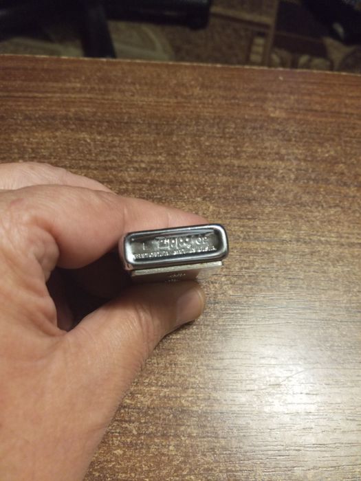 Запальничка на бензин