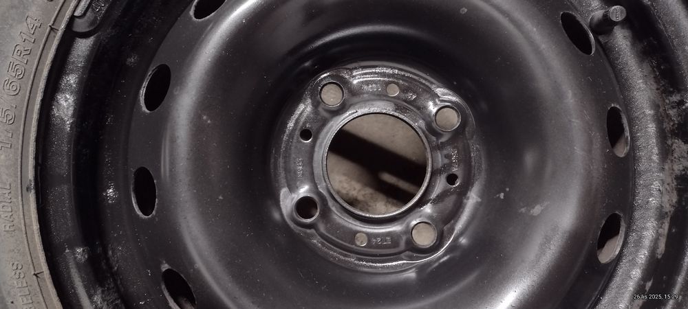 Sprzedam opony zimowe