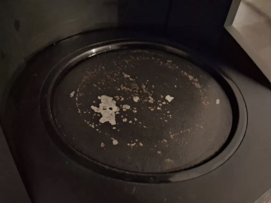 Ekspres do kawy z młynkiem Raven model EEP003