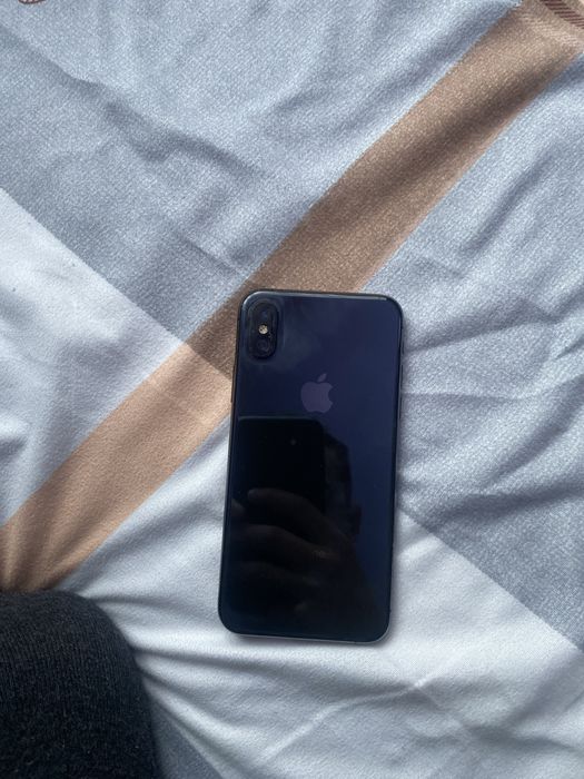 Продам хс мах 256 все працює екран цілий можу замінити скло