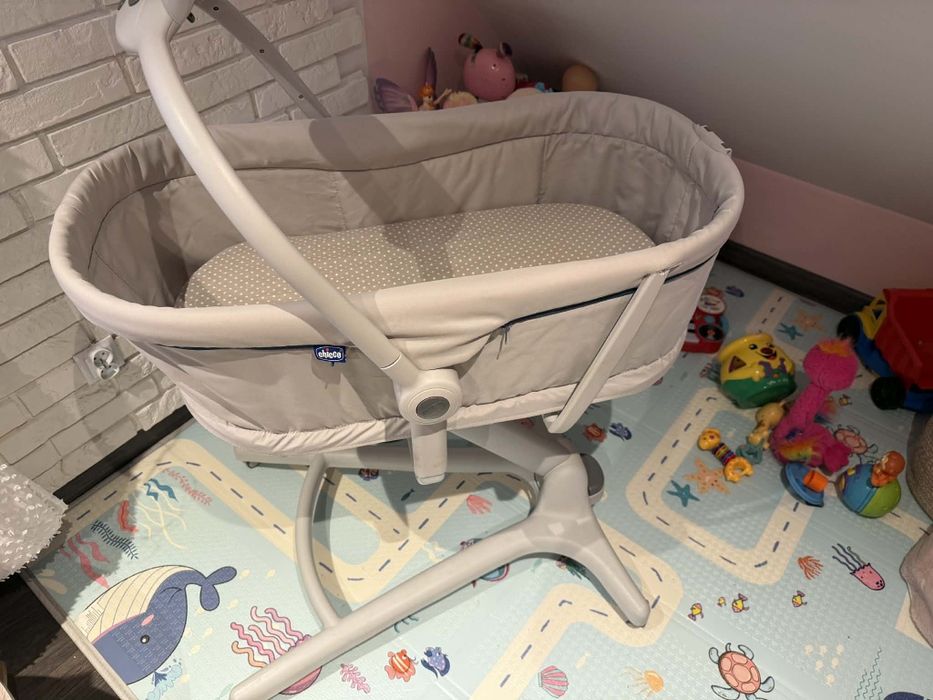 Chicco Baby Hug Pro Earl Grey,leżaczek ,kołyska ,łóżeczko
