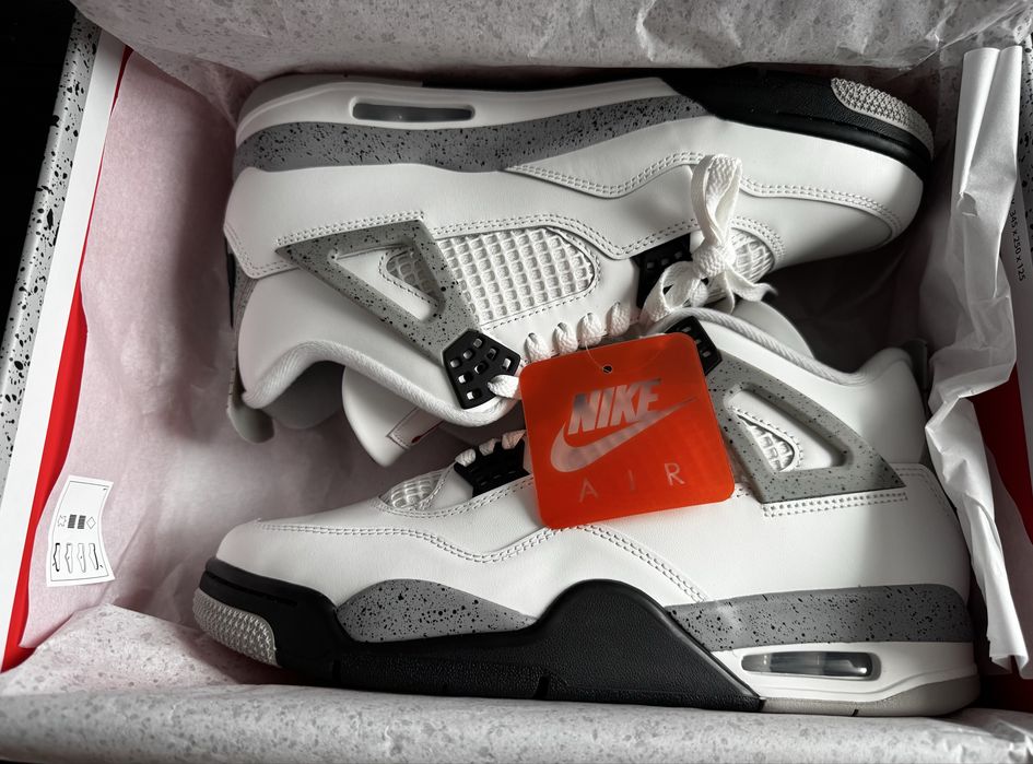 Air Jordan 4 Retro "White Cement"