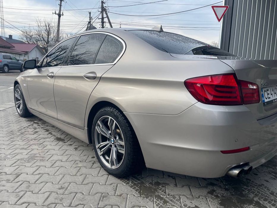 Продам bmw 5 f10 2.0 бензин 245кс