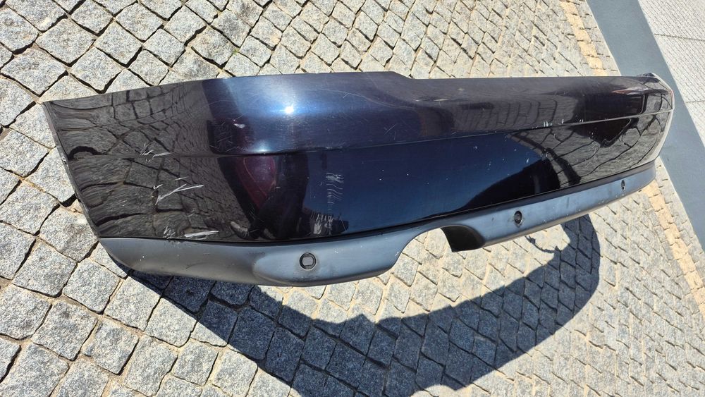 Para-Choques Traseiro Audi A4 B5 8D Sedan Facelift Com Lip e Sensores Originais