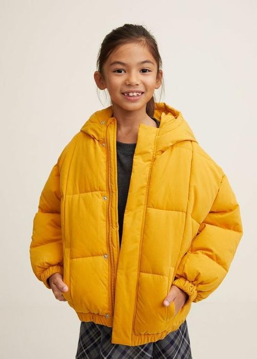 Зимняя дутая куртка пуффер оверсайз MANGO Kids.