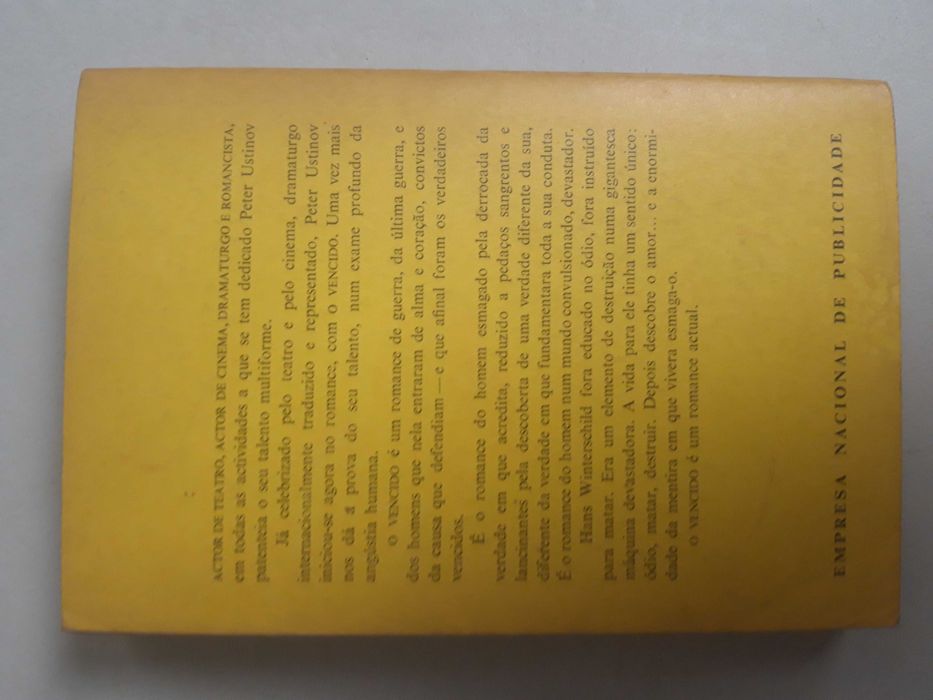 Livro PA-1 - Petr Ustinov - O Vencido