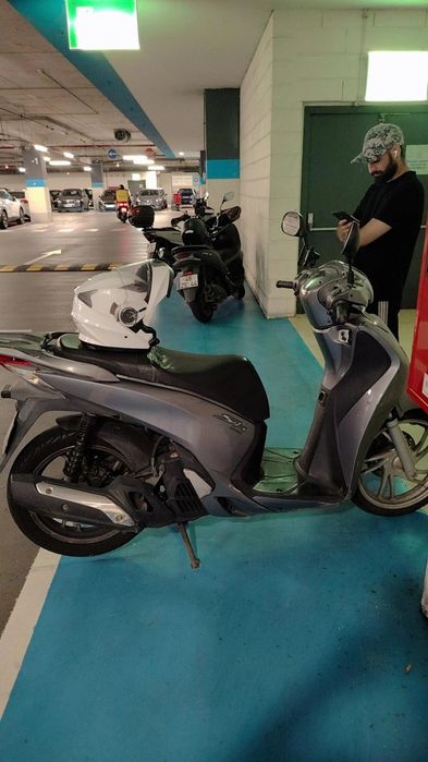 Moto honda SH 125