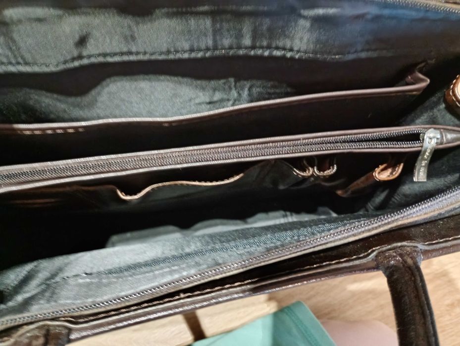 Torba skórzana z paskiem