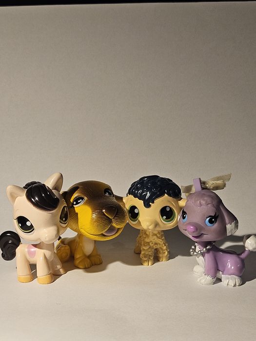 Figurki zwierząt jak LPS