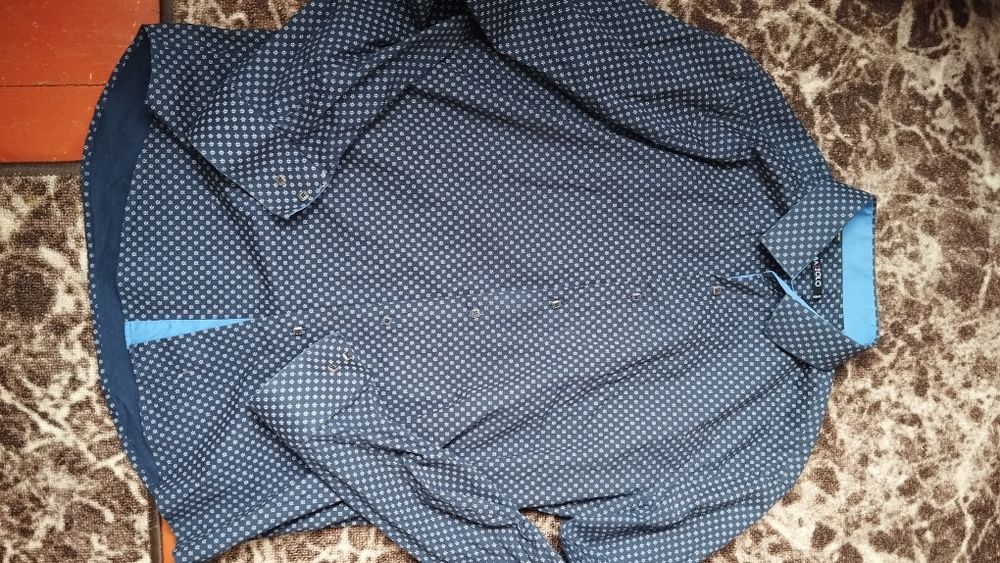 Чолоча сорочка з коміром