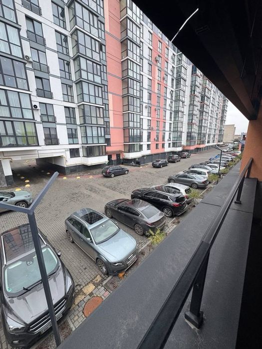 Оренда паркомісця в ЖК Dream Town