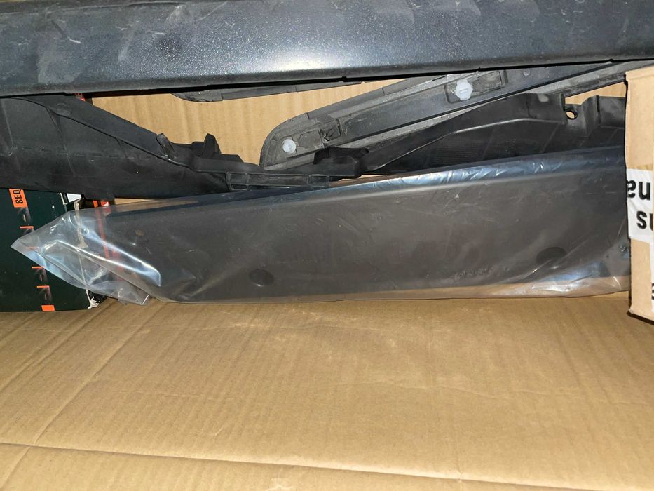 Parachoques Traseiro VW Scirocco Original Pré-Facelift e Peças Várias