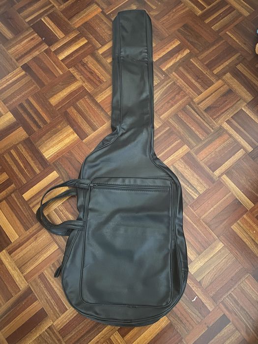 Capa / Saco Almofadado para Guitarra (Preto) – Excelente Estado