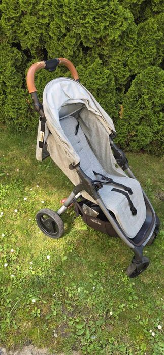 Sprzedam wózek , spacerówkę Valco SNAP 4 - lekki