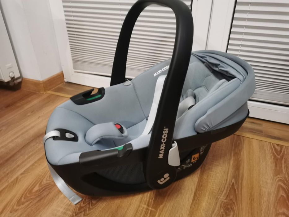 Nosidełko fotelik samochodowy Maxi Cosi Pebble 360