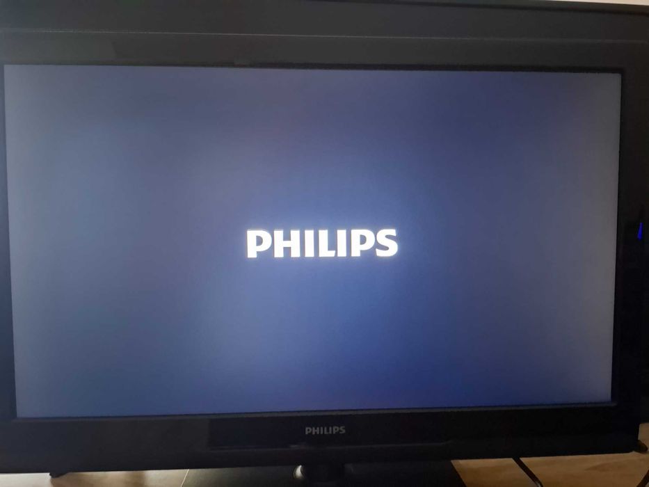 Telewizor Philips PFL3207H 26cali.