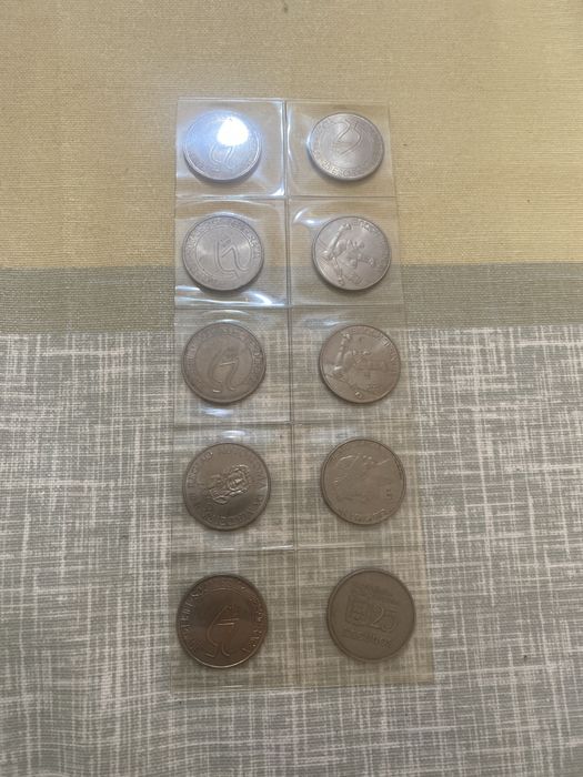 52 moedas de 25$ com comemorativas