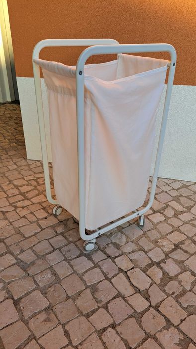 Cesto roupa IKEA
