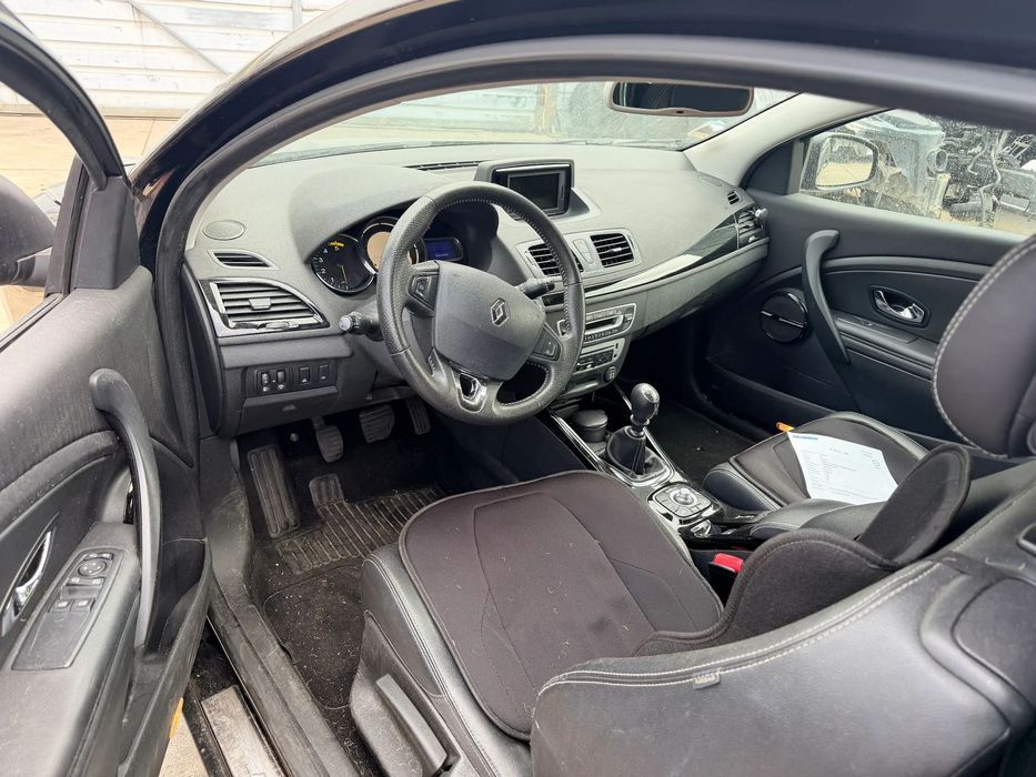 RENAULT MEGANE III COUPE 1.6 DCI 130 CV BOSE DE 2012 PARA PEÇAS