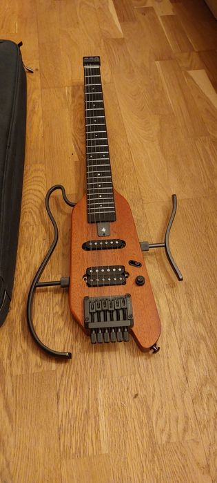 Donner Hush X podrózna gitara elektryczna headless + pokrowiec