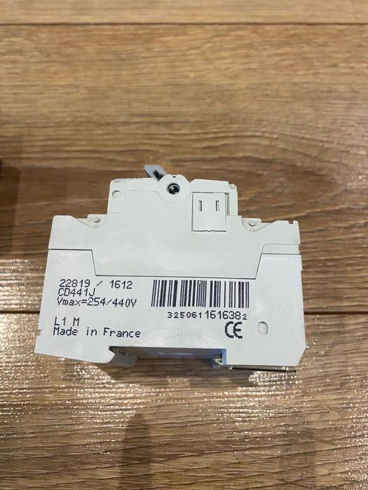 Автоматичні вимикачі, ПЗВ