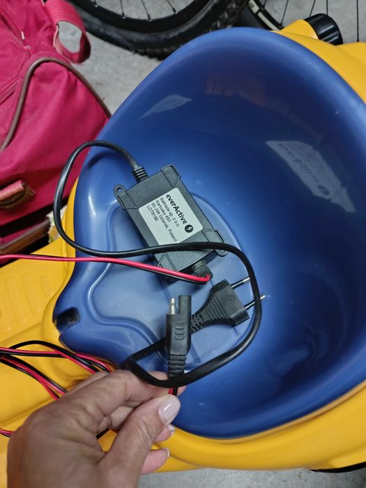 Mota eléctrica criança