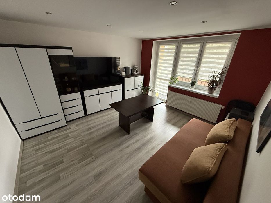 2 pokoje, 38 m², duży balkon, 2 piętro