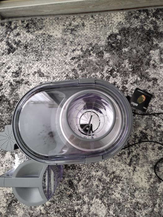 Соковитискач Braun J700