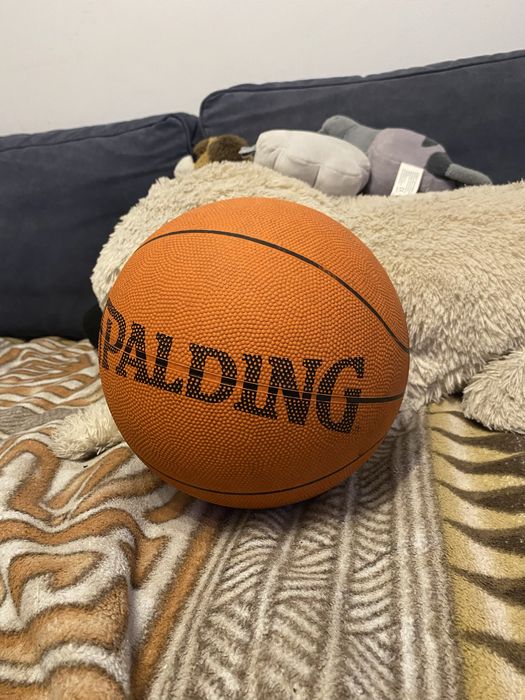 Piłka do koszykówki Spalding KFC