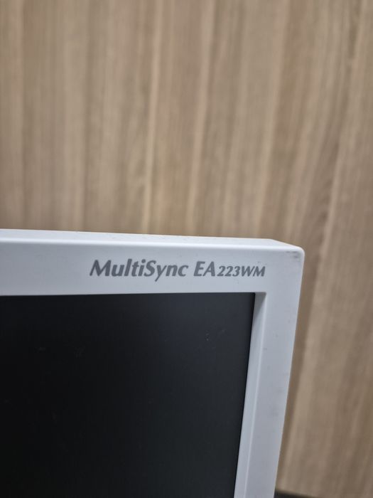 Monitor NEC MultiSync EA223WM 22 cale