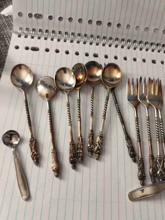 Виделки та ложки «Апостол» столові прибори, посріблення